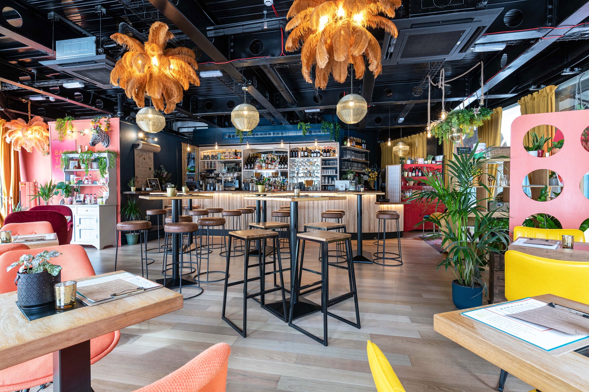 Interior of Back to Mine Bar at Broadgate